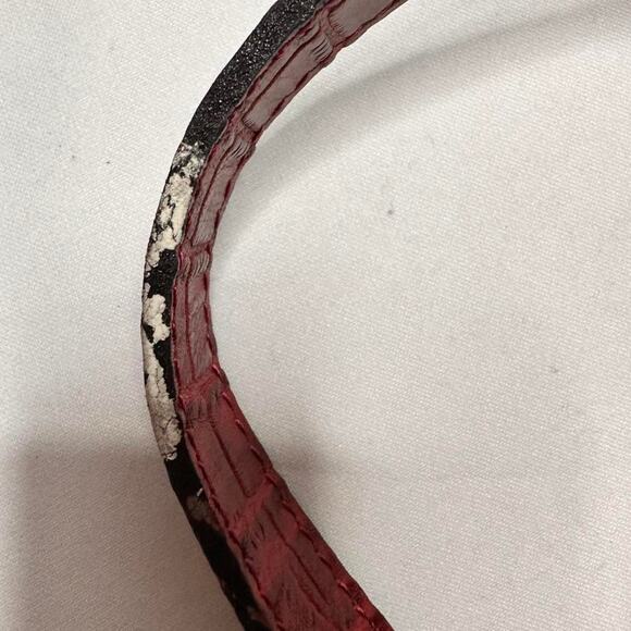 Patricia Nash Embossed Vintage Red Crocodile Leather Shoulder Bag Buckle closure - Picture 8 of 8